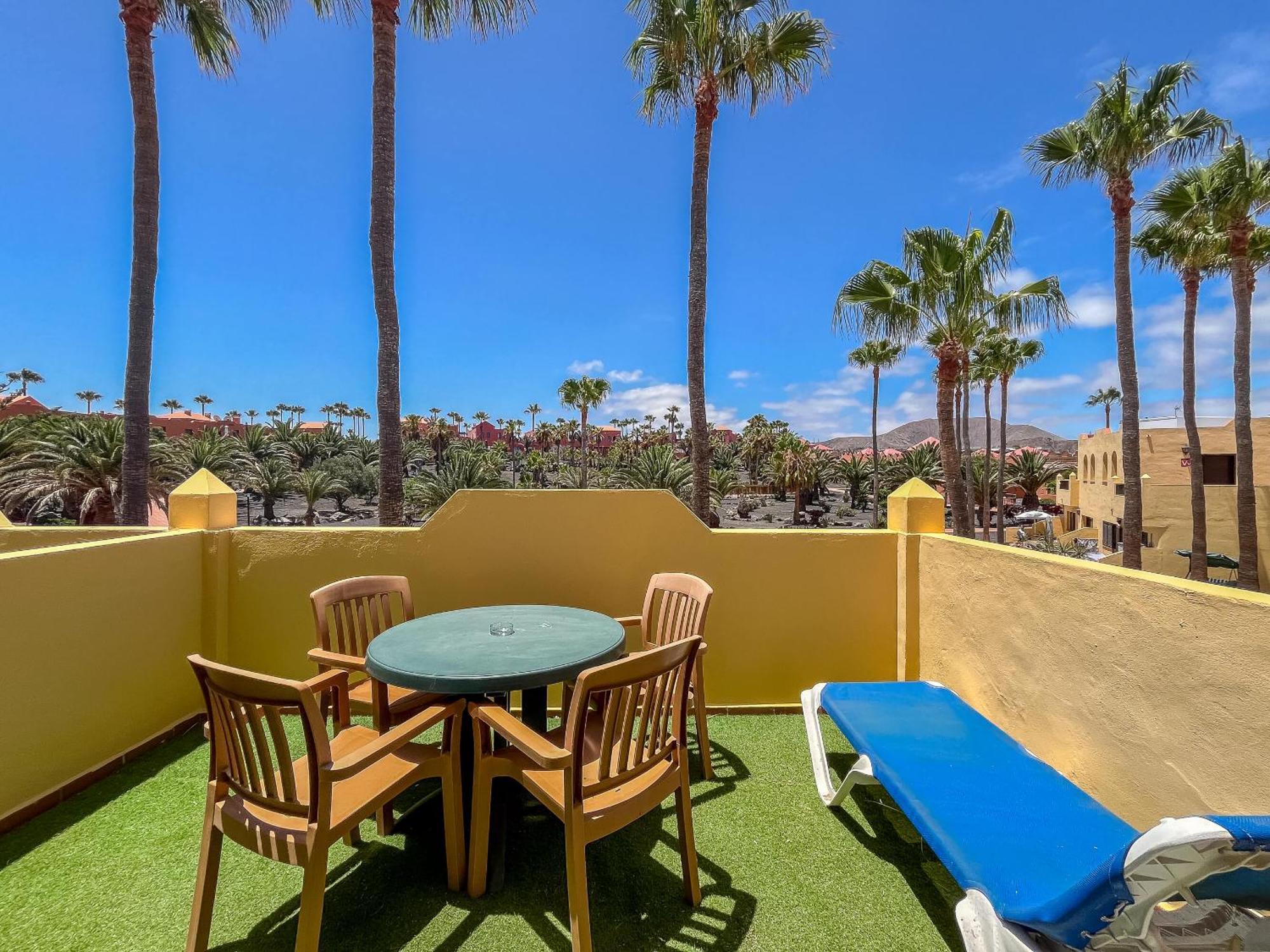 Oasis Royal 13 apartamento vista piscina Corralejo by Lightbooking Exterior foto
