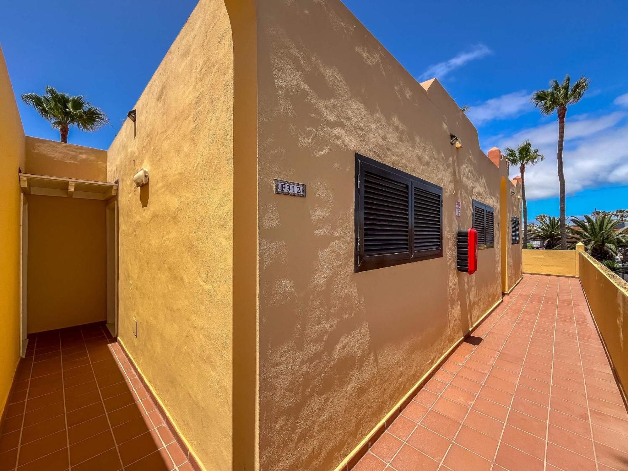 Oasis Royal 13 apartamento vista piscina Corralejo by Lightbooking Exterior foto